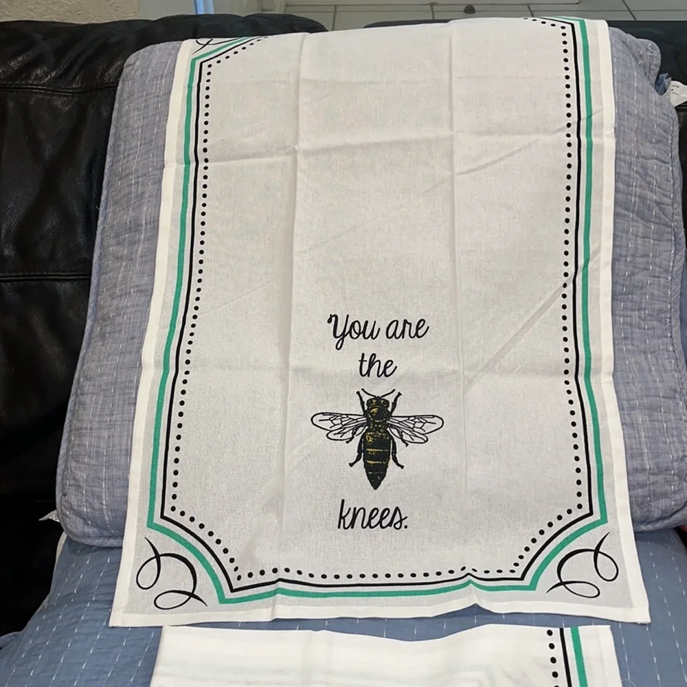 Bees tea towel set